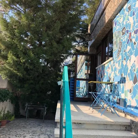 Lemongrass Hostel Limassol