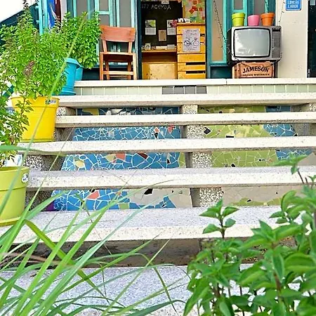Lemongrass Hostel