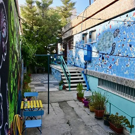 Lemongrass Хостел